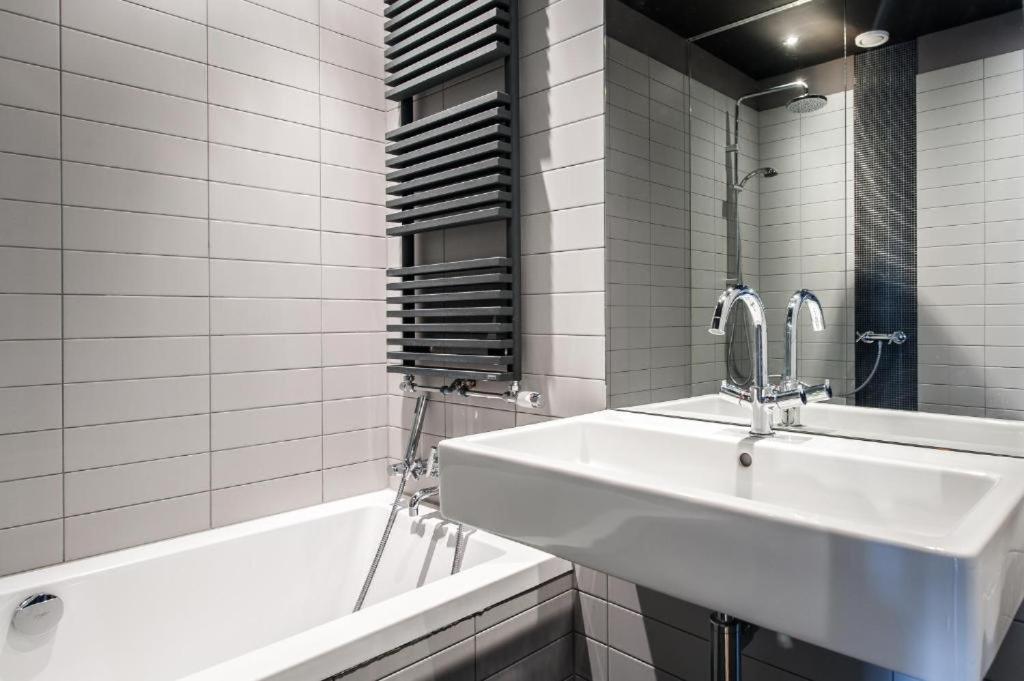 Hotel Mosaic Apartments Amsterdam Exterior photo