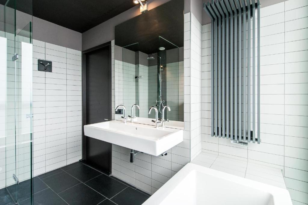 Hotel Mosaic Apartments Amsterdam Exterior photo